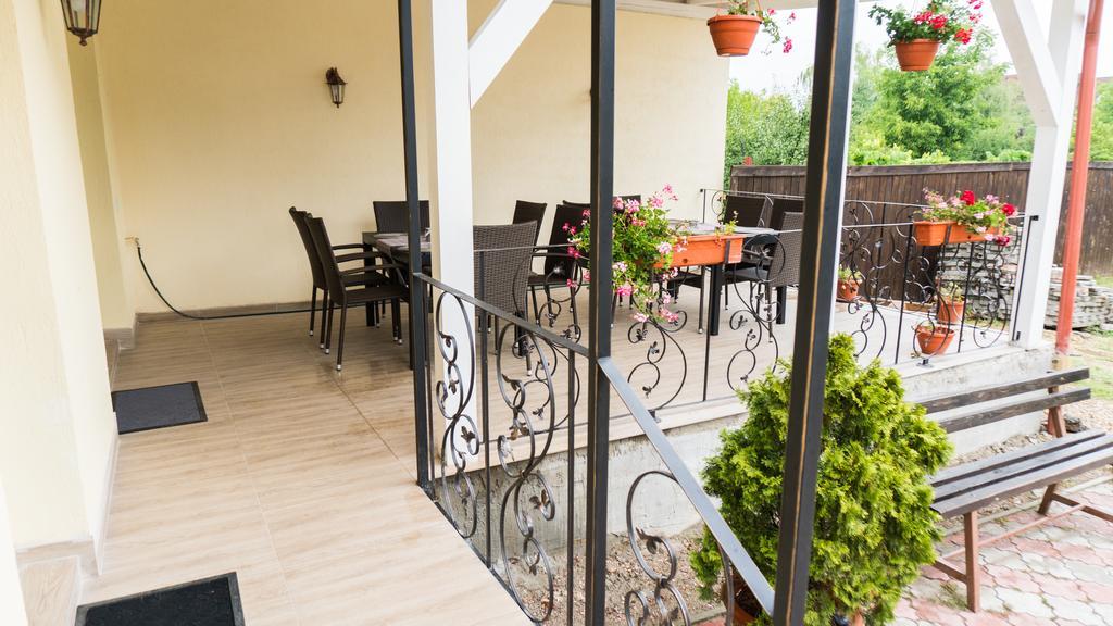 Pensiunea Bella Arad Exterior foto
